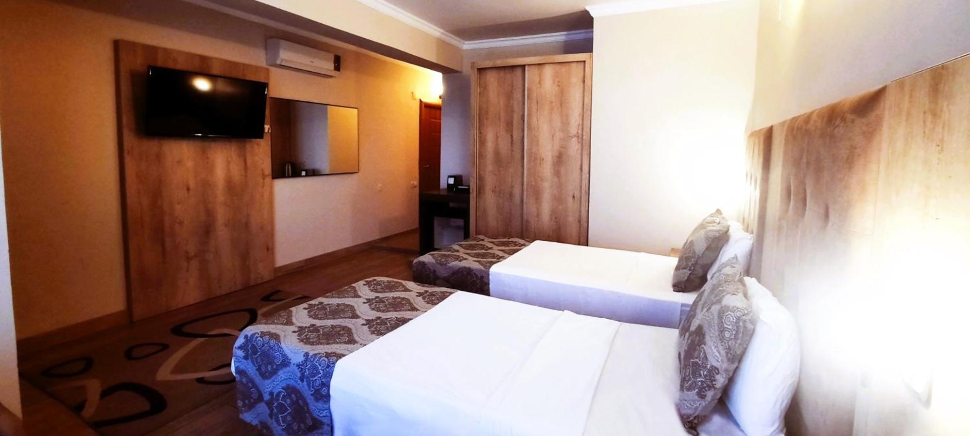 Ashtal Beach Hotel Батуми Екстериор снимка